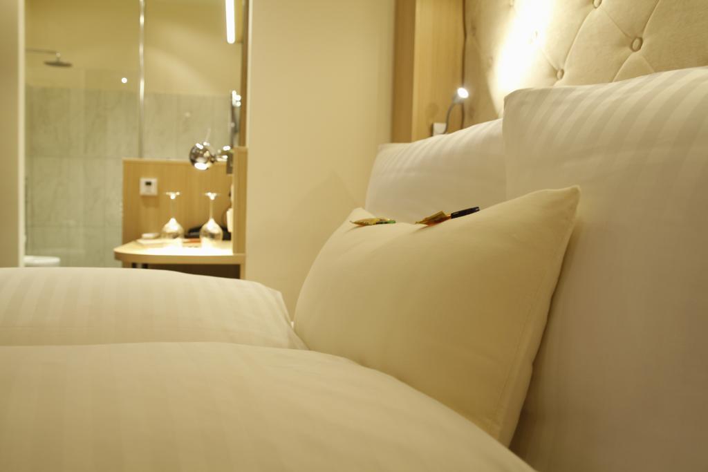Altwarmbuchen Hotel Villa Will חדר תמונה