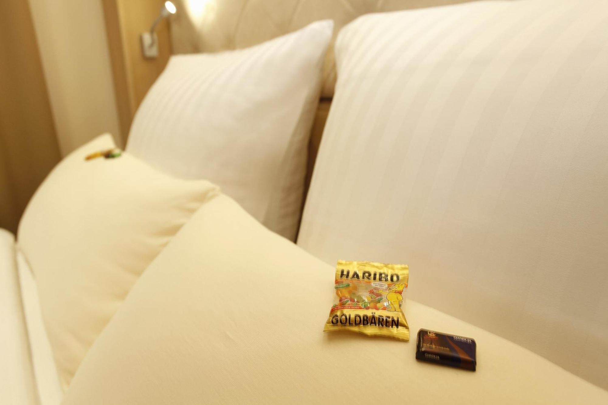 Altwarmbuchen Hotel Villa Will חדר תמונה