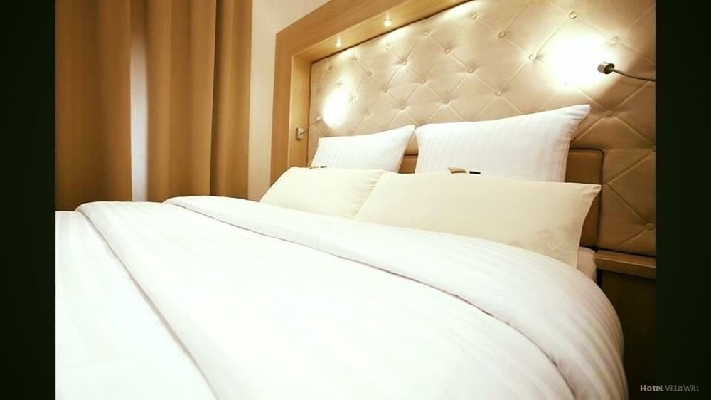 Altwarmbuchen Hotel Villa Will מראה חיצוני תמונה